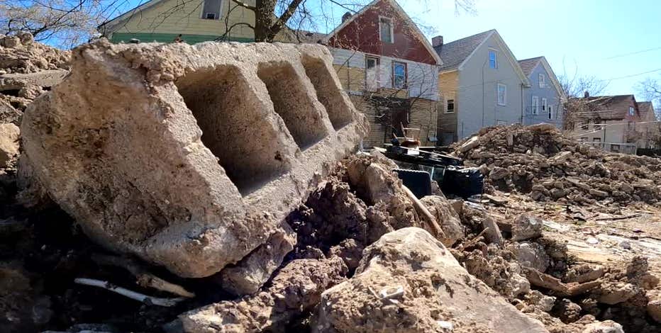 Illegal dumping, Milwaukee woman fed up as mounds grow