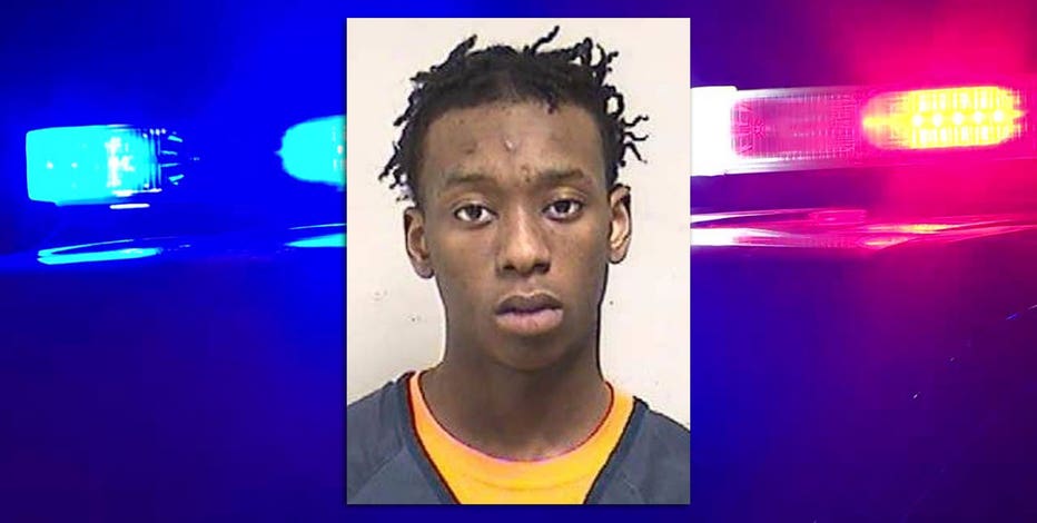 Kenosha attempted armed robbery; man accused, suspected in car break-ins