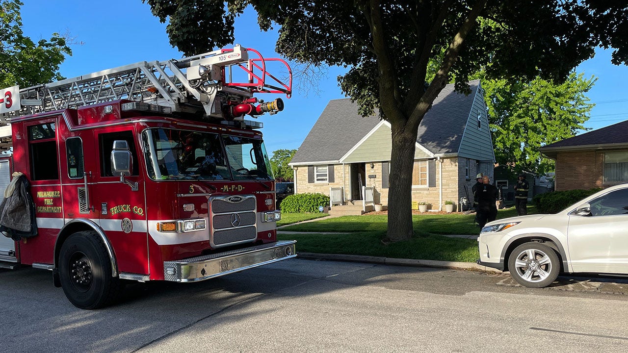 67th and Congress fire, Milwaukee firefighters rescue 2 from home