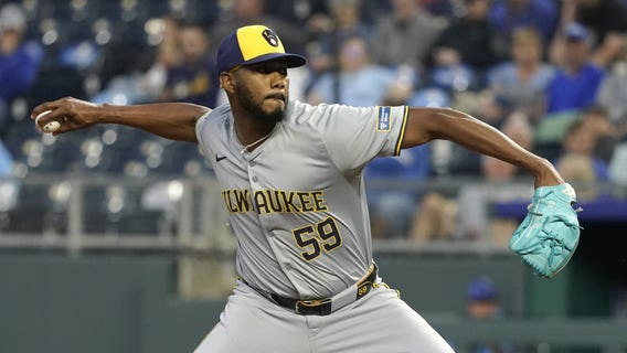 Brewers lose to Royals, three-game series continues Tuesday