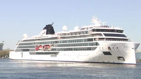 Port Milwaukee welcomes 1st cruise ship of 2024 season