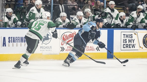Milwaukee Admirals stay alive with game 3 win to extend series