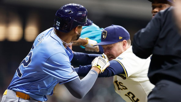 Brewers brawl, suspensions; Murphy, Peralta, Uribe to miss time