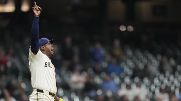 Brewers beat Cardinals, hit 3 HRs off Sonny Gray to win