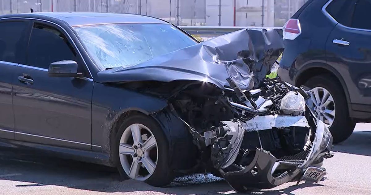 Milwaukee crash involving semi, man arrested on suspicion of OWI | FOX6 ...