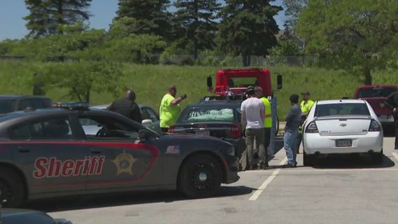 Milwaukee homeless camps, cars towed from 2 park-and-ride lots