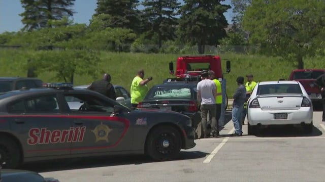 Milwaukee homeless camps, cars towed from 2 park-and-ride lots