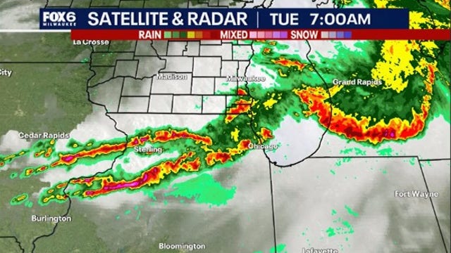 SE Wisconsin severe weather Tuesday morning; damaging winds