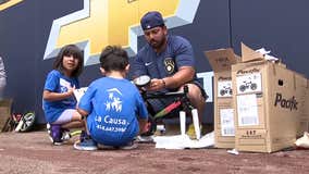 Brewers' Bike Build gives gifts to Milwaukee-area kids