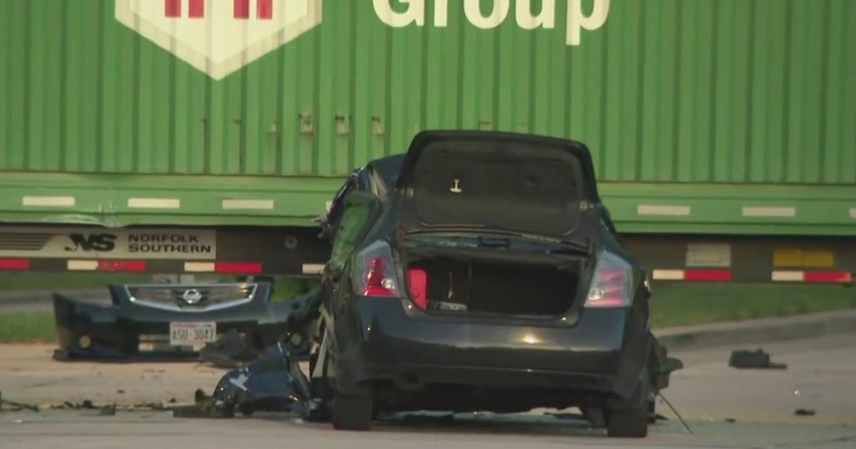 Milwaukee fatal crash involving semi, 73rd and Florist, 1 dead | FOX6 ...