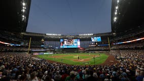 Brewers lose to Dodgers in Los Angeles' 5th straight victory