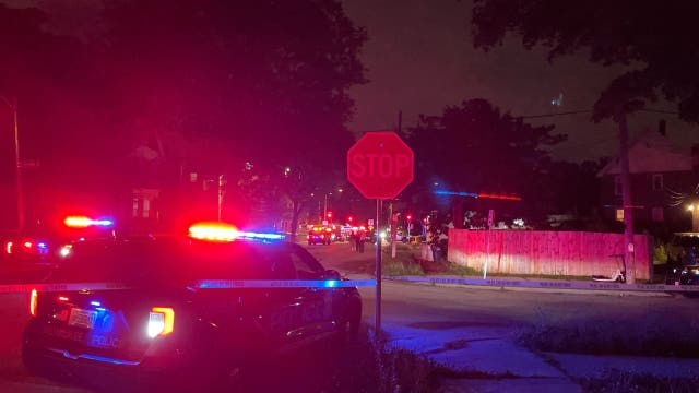 Milwaukee shooting Friday; 40th and Brown, 1 injured