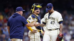 Brewers lose to Phillies, delaying potential NL Central championship