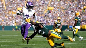 Packers lose to undefeated Vikings, Jordan Love returns after injury