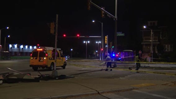 Milwaukee police chase; driver hits bus shelter, building, 2 teens arrested