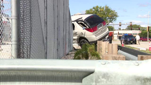 Milwaukee SUV crash into We Energies substation fence