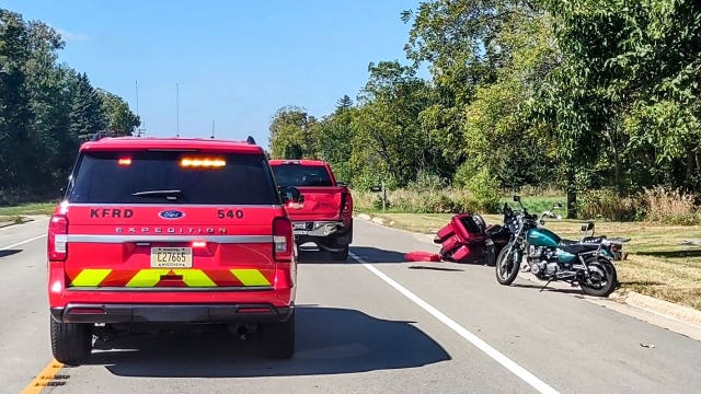Racine County motorcyclist injured; crashed into pickup truck