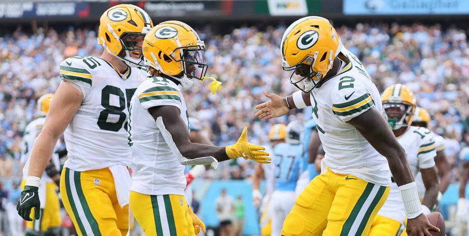 Packers beat Titans; Malik Willis leads Green Bay to rout