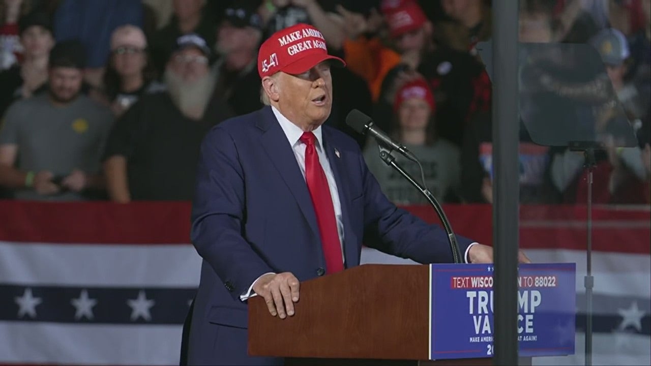 Trump Wisconsin visit; rallying in Juneau, Dodge County