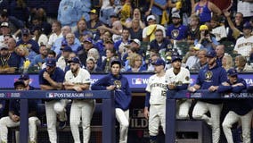 Brewers lose to Mets in playoff opener