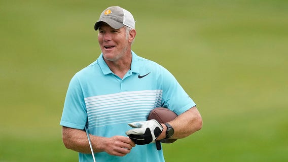 Brett Favre to speak at Trump rally in Green Bay, campaign says
