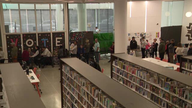 Milwaukee poll worker shortage; city seeks helping hands