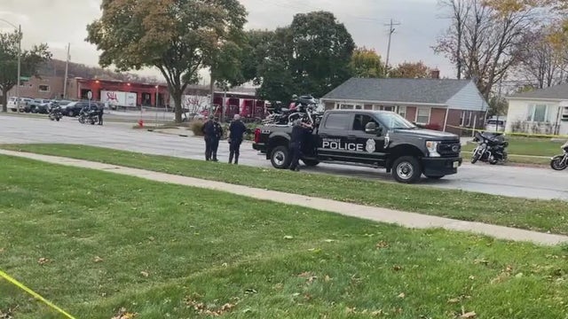 Milwaukee motorcycle officer hurt; driver U-turn leads to collision