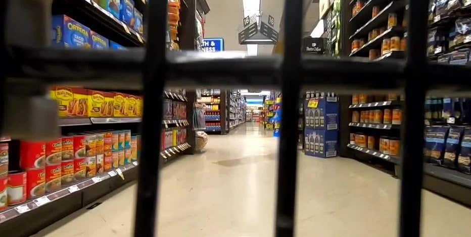 State employee accused of FoodShare theft, draining person's account