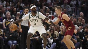 Bucks lose to Cavaliers without Giannis