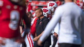 Wisconsin's Luke Fickell fires offensive coordinator Phil Longo