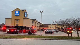 Milwaukee hotel fire, 1 person found dead in room