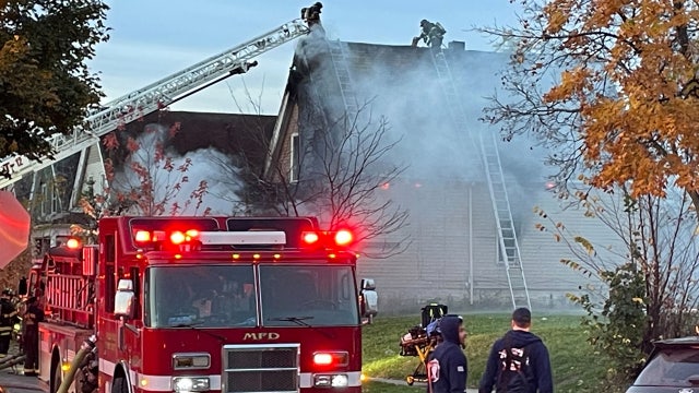 Milwaukee house fire near 28th and Burleigh, no injuries
