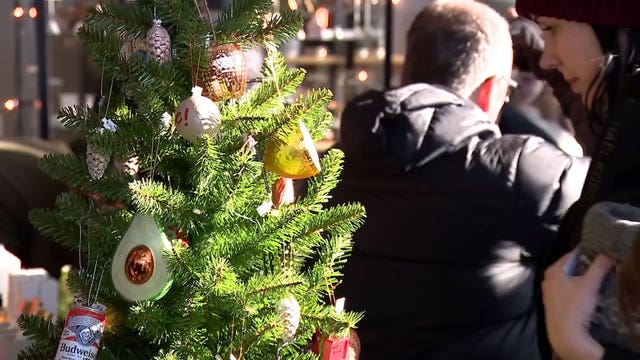 Small Business Saturday; shoppers head to Milwaukee to buy local