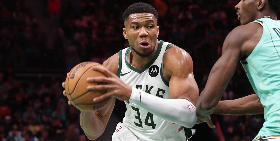 Bucks fall to Hornets, Giannis Antetokounmpo posts triple-double