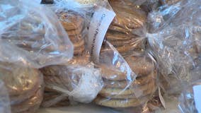 Cookies for military members, Polish Center of Wisconsin effort