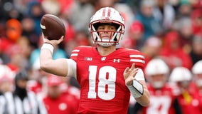 Wisconsin Badgers quarterback Locke transferring to Arizona