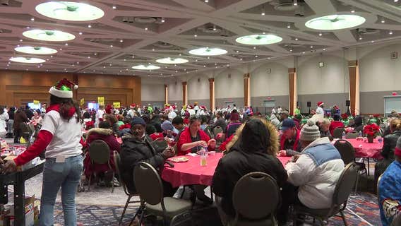 Annual Milwaukee Salvation Army Christmas meal serves thousands