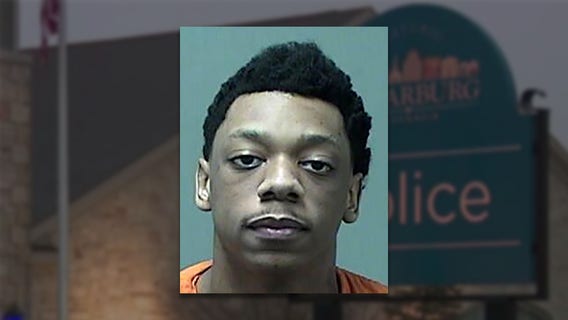 Cedarburg bank robbery, Milwaukee man charged