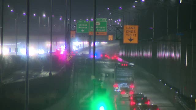 I-94 crash in Milwaukee; man dead, woman seriously injured