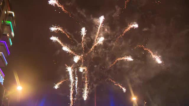 WATCH: Milwaukee's New Year's Eve fireworks show 2024
