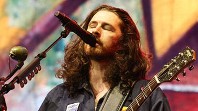 Summerfest 2025; Hozier brings "Unreal Unearth Tour" to Milwaukee