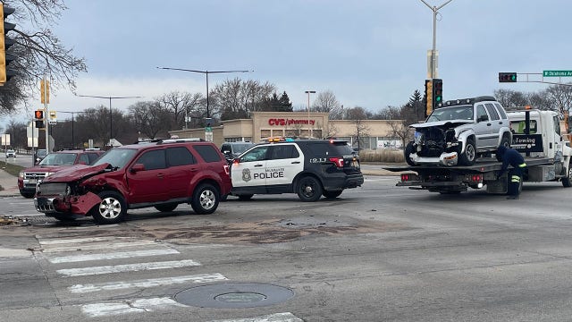 Milwaukee crash at 76th Oklahoma, 3 taken to hospital: MFD