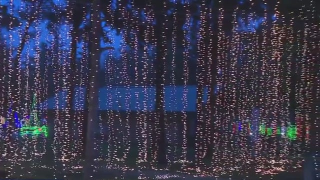 Visit Caledonia; Jellystone Campground's Christmas Carnival Of Lights