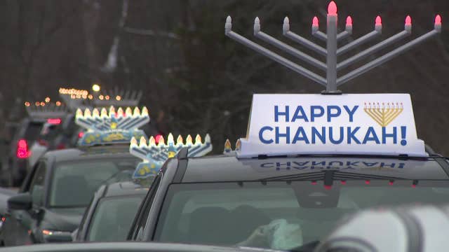 Milwaukee County Hanukkah holiday parade marks 20 years of tradition