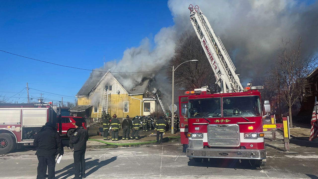 Milwaukee house fire near 28th and Hadley; bitter cold adds to challenge