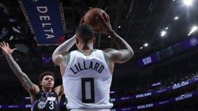Bucks beat Jazz, Antetokounmpo and Lillard both score 35