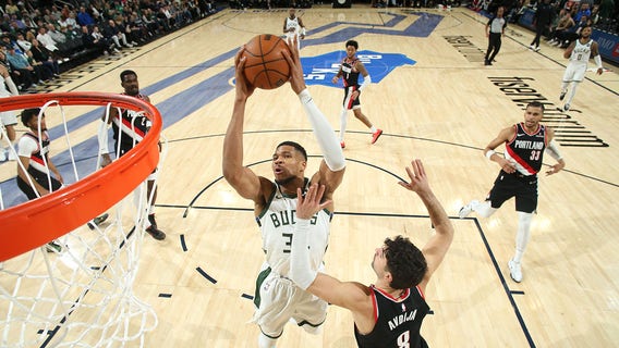 Bucks lose to Trail Blazers, Antetokounmpo posts double-double