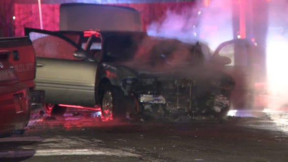 Milwaukee car fire near 16th and Greenfield