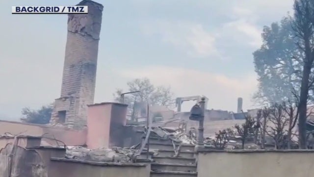 Jessica Alba, Cash Warren split; wildfires rage across Los Angeles: TMZ