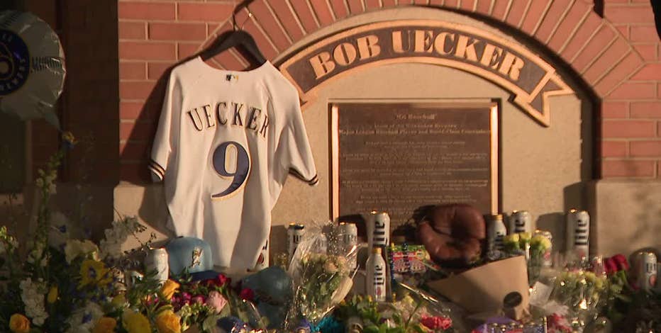 Bob Uecker statue: Milwaukee Brewers fans' tribute to baseball icon